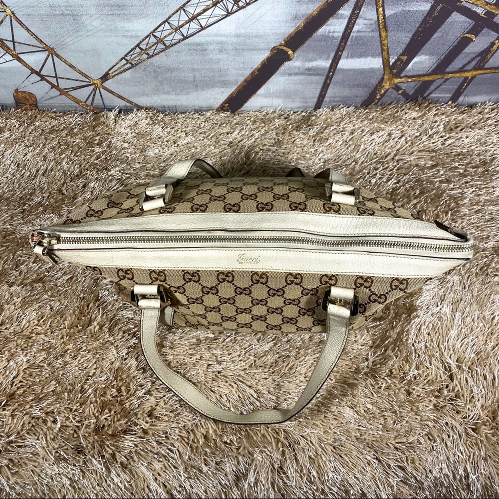 Gucci Vintage Abbey GG D-Ring Shoulder Bag - Picture 13 of 15
